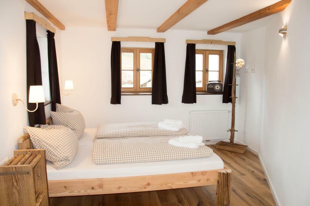Gesindehaus Villa Diemlern Bagian luar foto